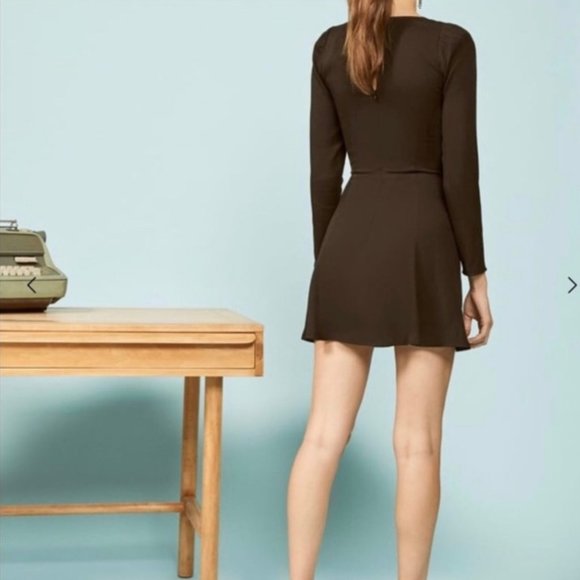 REFORMATION Milla Dress in Black Size 4 no flaws - Picture 3 of 7